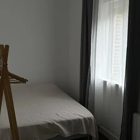 Appartement Style Haussmannien Dreux Centre Exterior photo